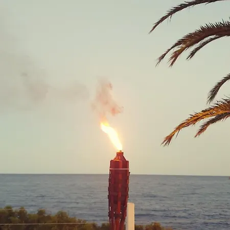 Ca La Merce * 阿尔卡纳